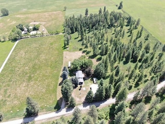 595 Reed Rd, Kettle Falls, WA 99141