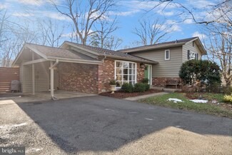 4211 Adrienne Dr, Alexandria, VA 22309