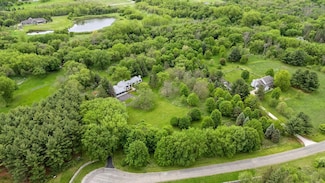 5510 Heather Dr SW, Rochester, MN 55902