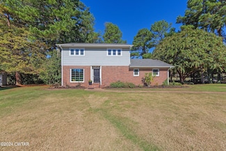 53 Omar Cir, Jackson, TN 38301