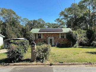 2309 Spoonwood Dr, Tallahassee, FL 32303