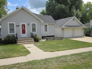 255 Elizabeth St, Paw Paw, IL 61353
