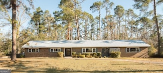 532 Kite Rd, Swainsboro, GA 30401
