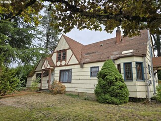 1134 NE Evans St, McMinnville, OR 97128