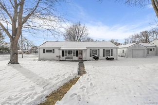 9005 Marlowe Ave, Plymouth, MI 48170