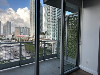 690 SW 1st Ct Unit 1211, Miami, FL 33130