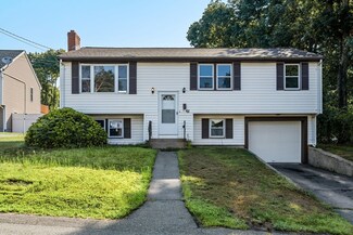 61 Bonney St, Brockton, MA 02302