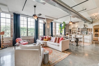 114 Camp Unit 200, San Antonio, TX 78204