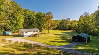 87 Proffits Rd, Louisa, VA 23093