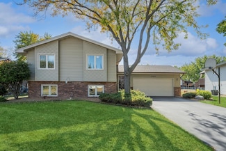 7563 Louisiana Ave N, Brooklyn Park, MN 55428