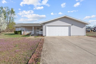 1427 Hazelwood Dr, Buffalo, MO 65622