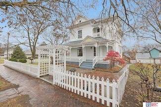 1101 N East Ave, York, NE 68467