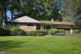1066 Devon Rd, Jenkintown, PA 19046