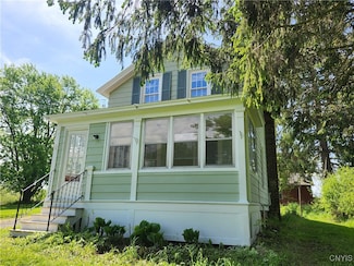 768 Crow Hill Rd, Skaneateles, NY 13152