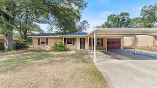 1703 Liddell St, Texarkana, TX 75501