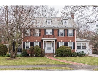 51 Morse Rd, Newtonville, MA 02460