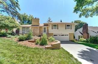 1636 9th Ave NE, Rochester, MN 55906