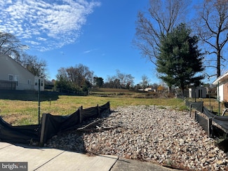 7618 Carla Rd, Pikesville, MD 21208