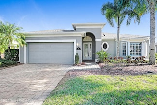 348 Gardendale Cir SE, Palm Bay, FL 32909