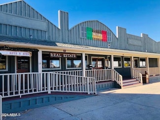106 S 9th St, Williams, AZ 86046