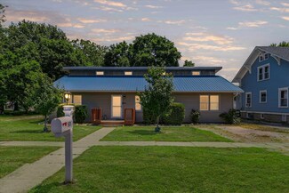 501 N Center St, Colfax, IL 61728