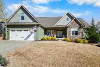 427 S Pendernale Dr, Moore, SC 29369