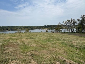 018 Mo Po Ln, Florien, LA 71429