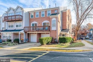 4311 Runabout Ln Unit 90, Fairfax, VA 22030