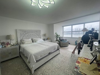 7002 Jfk Blvd E Unit 15E, West New York, NJ 07093