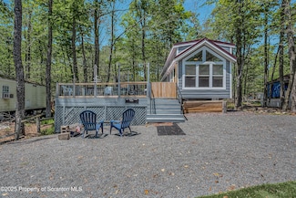 64 Cowboy Corridor, Eagle Lake, PA 18424