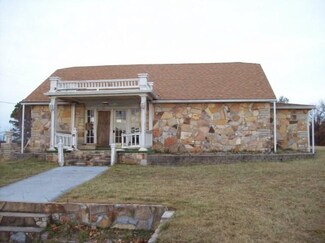 4905 County Road 4490, Pomona, MO 65789