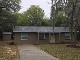 3260 E Glenn St, Inverness, FL 34453