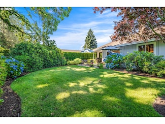 15630 SW 98th Ave, Portland, OR 97224