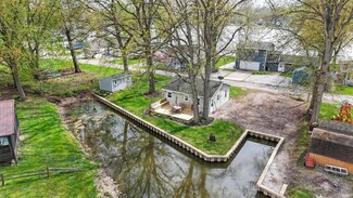 1435 E 720 S, Wolcottville, IN 46795