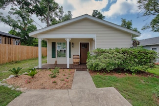 304 N E St, Pensacola, FL 32501