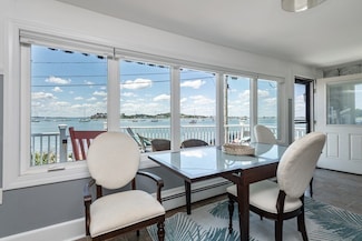 158 Cadish Ave, Hull, MA 02045