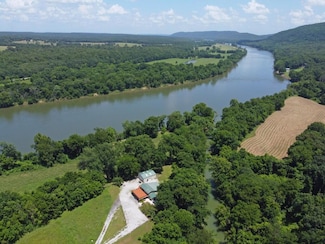 155 Lower Yorktown Rd, Locust Grove, AR 72550