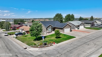 4300 Silver Spur Ave, Gillette, WY 82718