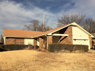 7523 E 77th St, Tulsa, OK 74133