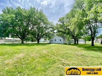 221 Kelley St, Diller, NE 68342