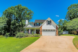 477 Cresthaven Dr, Boiling Springs, SC 29316