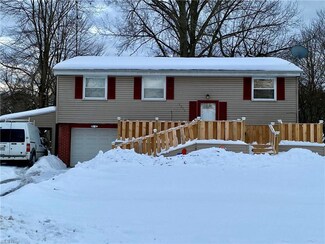 1081 Orlo Dr NW, Warren, OH 44485
