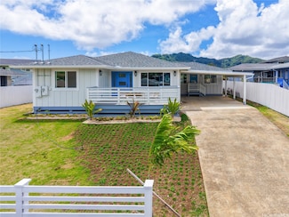 45-420 Pua Makahala St, Kaneohe, HI 96744