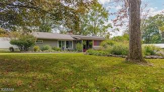 76 Glen Rd, Sussex, NJ 07461