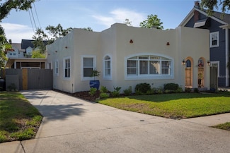 1606 S Arrawana Ave, Tampa, FL 33629
