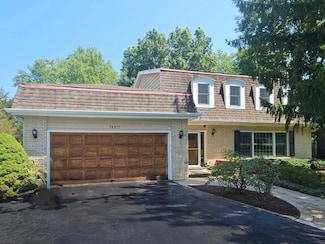 1960 Pinehurst Ct, Libertyville, IL 60048