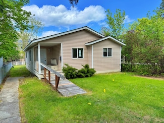 427 Pine St, Stevensville, MT 59870