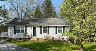 17 Carriage Hill Dr, Jaffrey, NH 03452