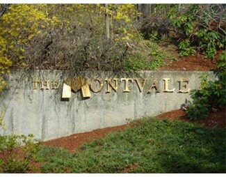 100 Ledgewood Dr Unit 520, Stoneham, MA 02180