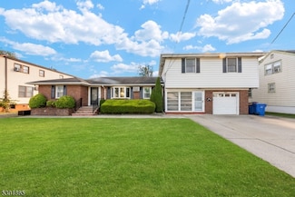 926 Hermann Rd, North Brunswick, NJ 08902